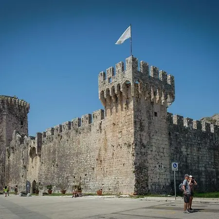 Sunset View - Cozy With Stunning Panoramic View Apartman Trogir