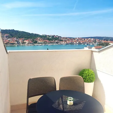 Sunset View - Cozy With Stunning Panoramic View Trogir