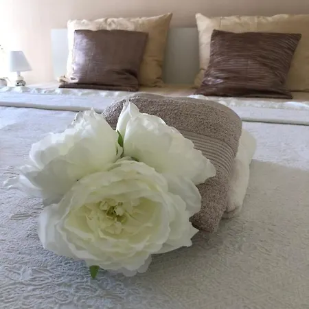 Sunset View - Cozy With Stunning Panoramic View *