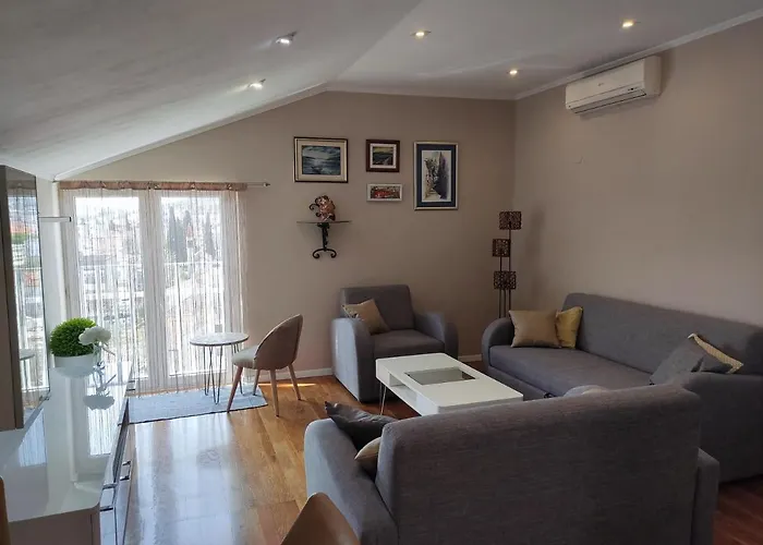 Sunset View - Cozy With Stunning Panoramic View *